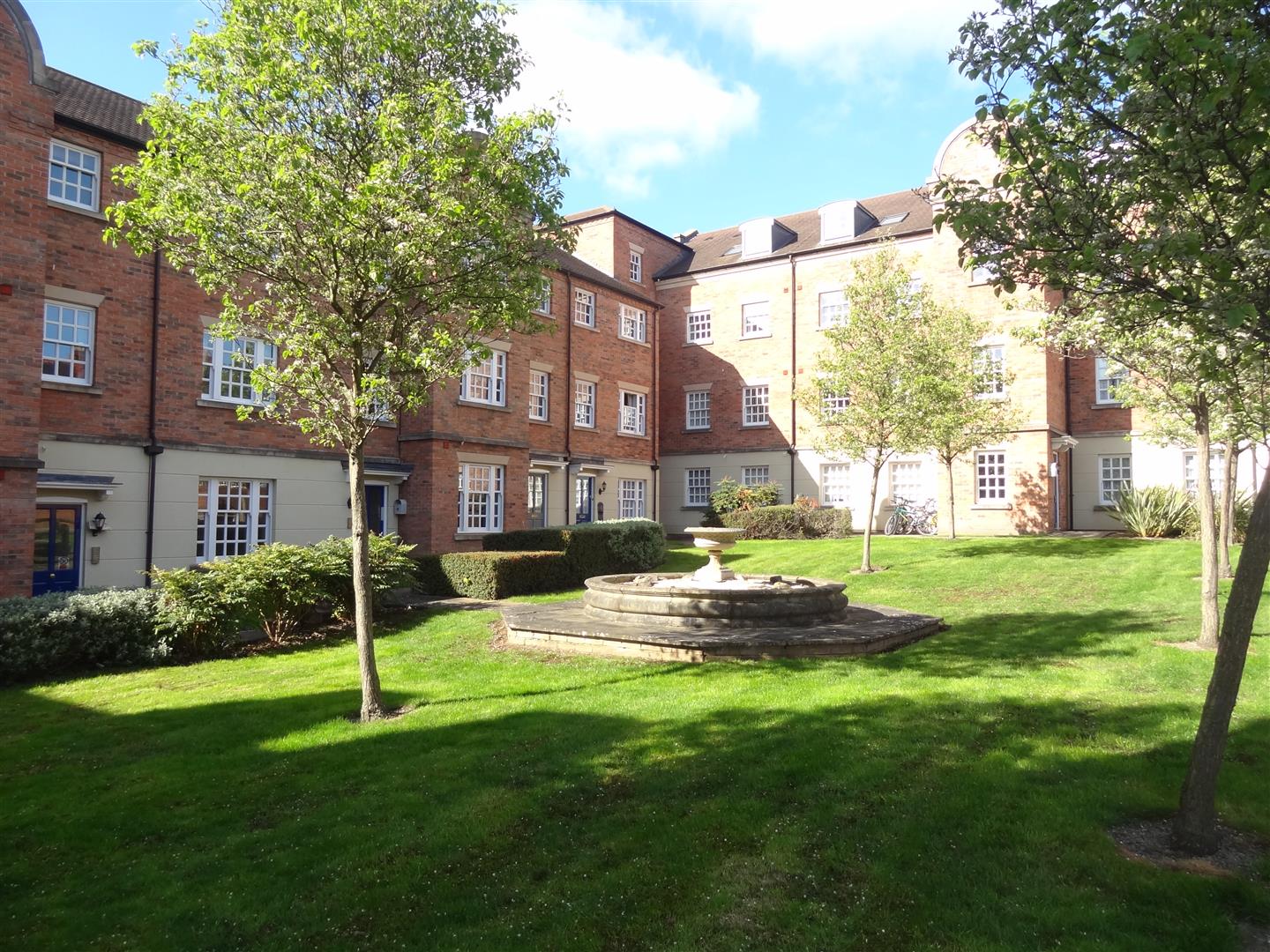 22 Belgravia Court Abbey Foregate, Shrewsbury, SY2 6BW To Let